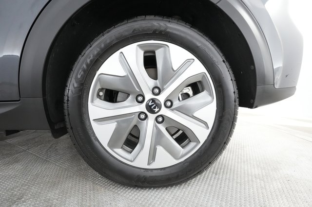 2019 Kia Niro EV — photo 16 of 22