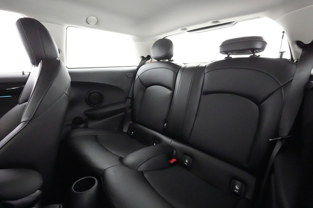 2022 MINI Cooper SE