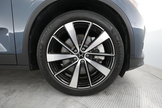 2022 Polestar 2 — photo 13 of 41