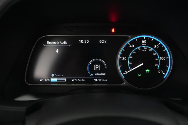 2024 Nissan LEAF