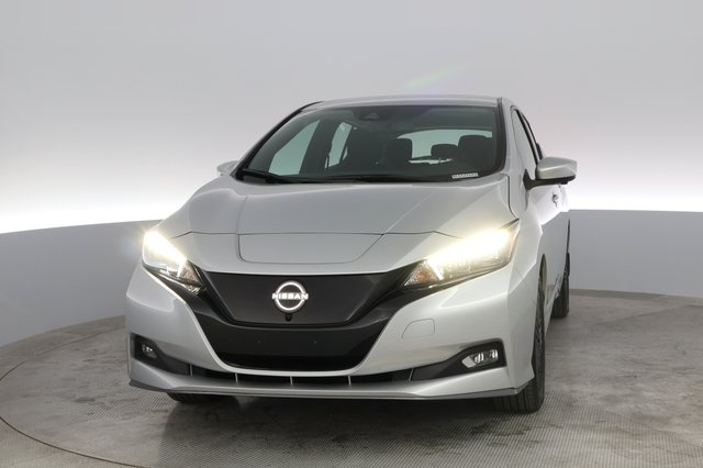 2024 Nissan LEAF — photo 8 of 19