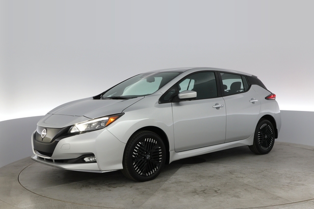 2024 Nissan LEAF