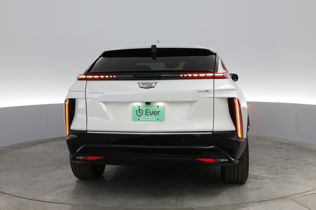 2024 Cadillac Lyriq
