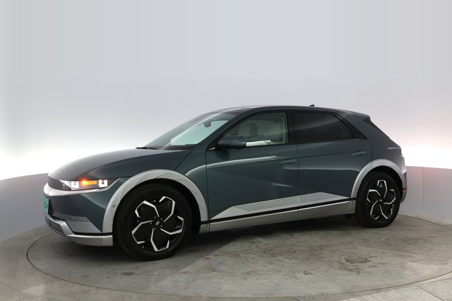 2024 Hyundai IONIQ 5 — photo 10 of 33