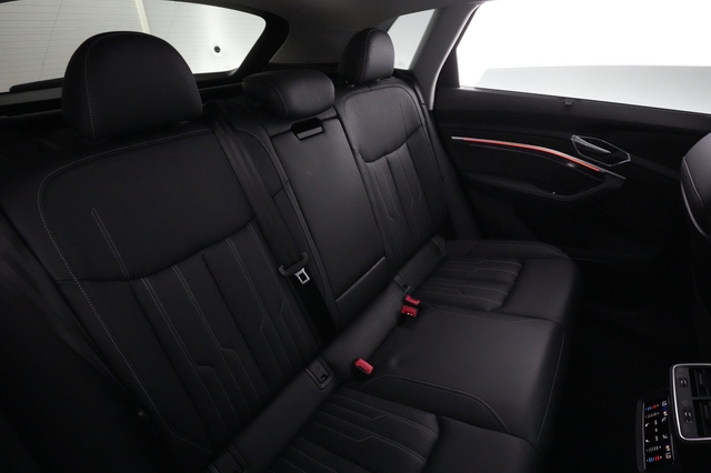2021 Audi e-tron