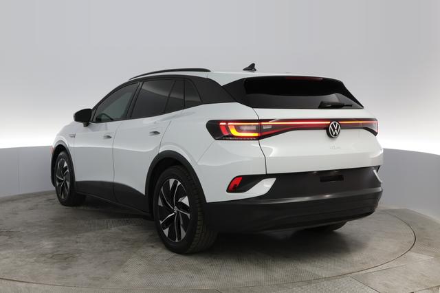 2021 Volkswagen ID.4 — photo 9 of 102