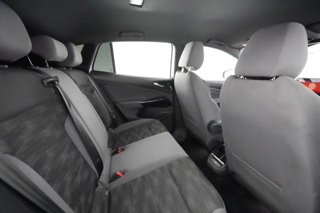 2021 Volkswagen ID.4 — photo 3 of 102