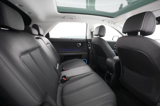 2022 Hyundai IONIQ 5 — photo 4 of 20