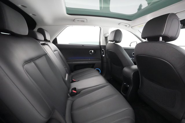 2022 Hyundai IONIQ 5 — photo 4 of 20