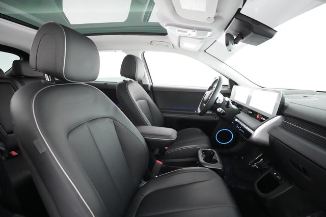 2022 Hyundai IONIQ 5 — photo 5 of 20