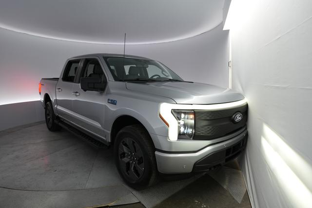 2024 Ford F-150 Lightning — VIN 1FTVW3L74RWG09679